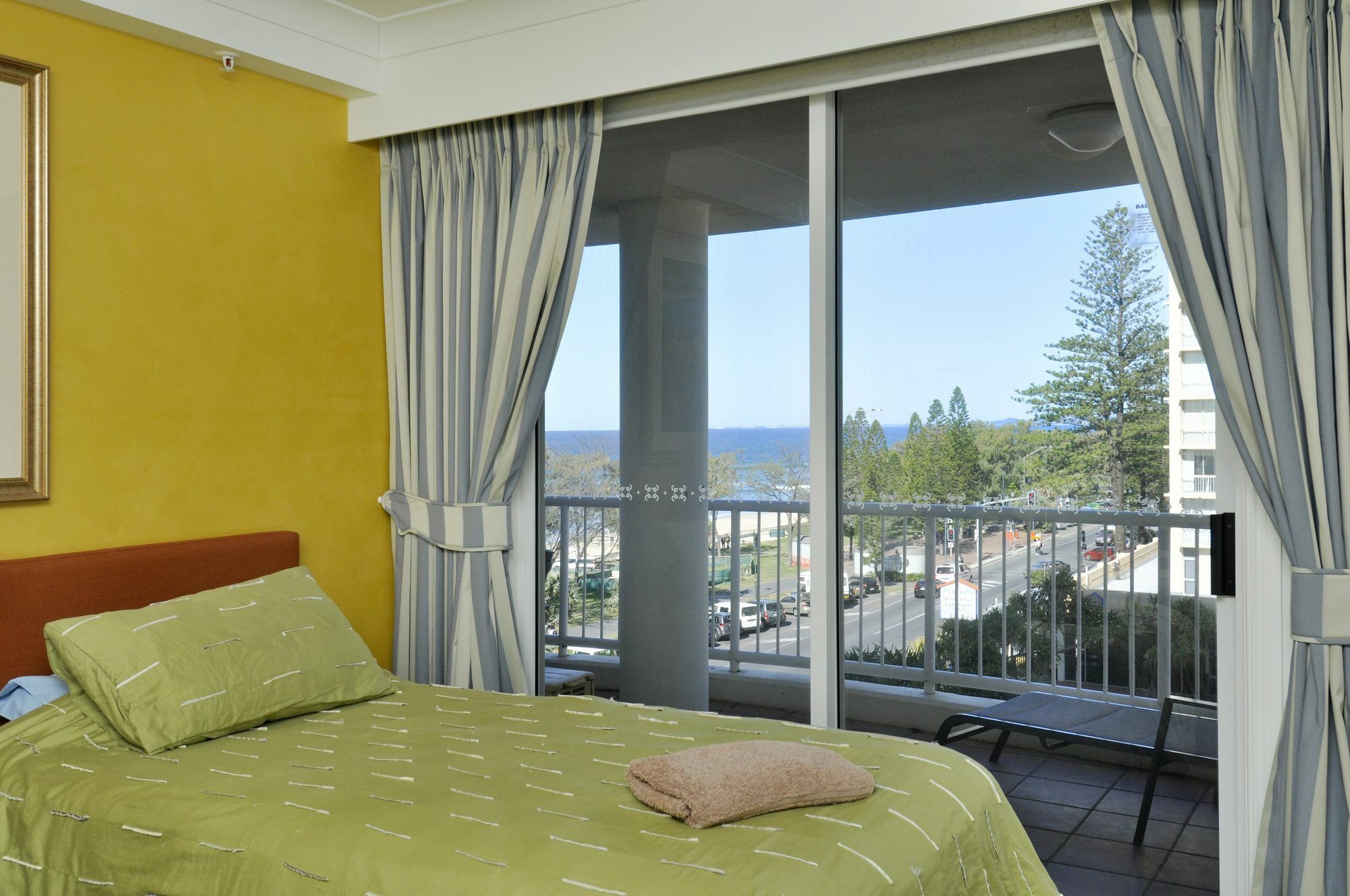 Moroccan Resort - Hr Surfers Paradise Gold Coast Exterior photo